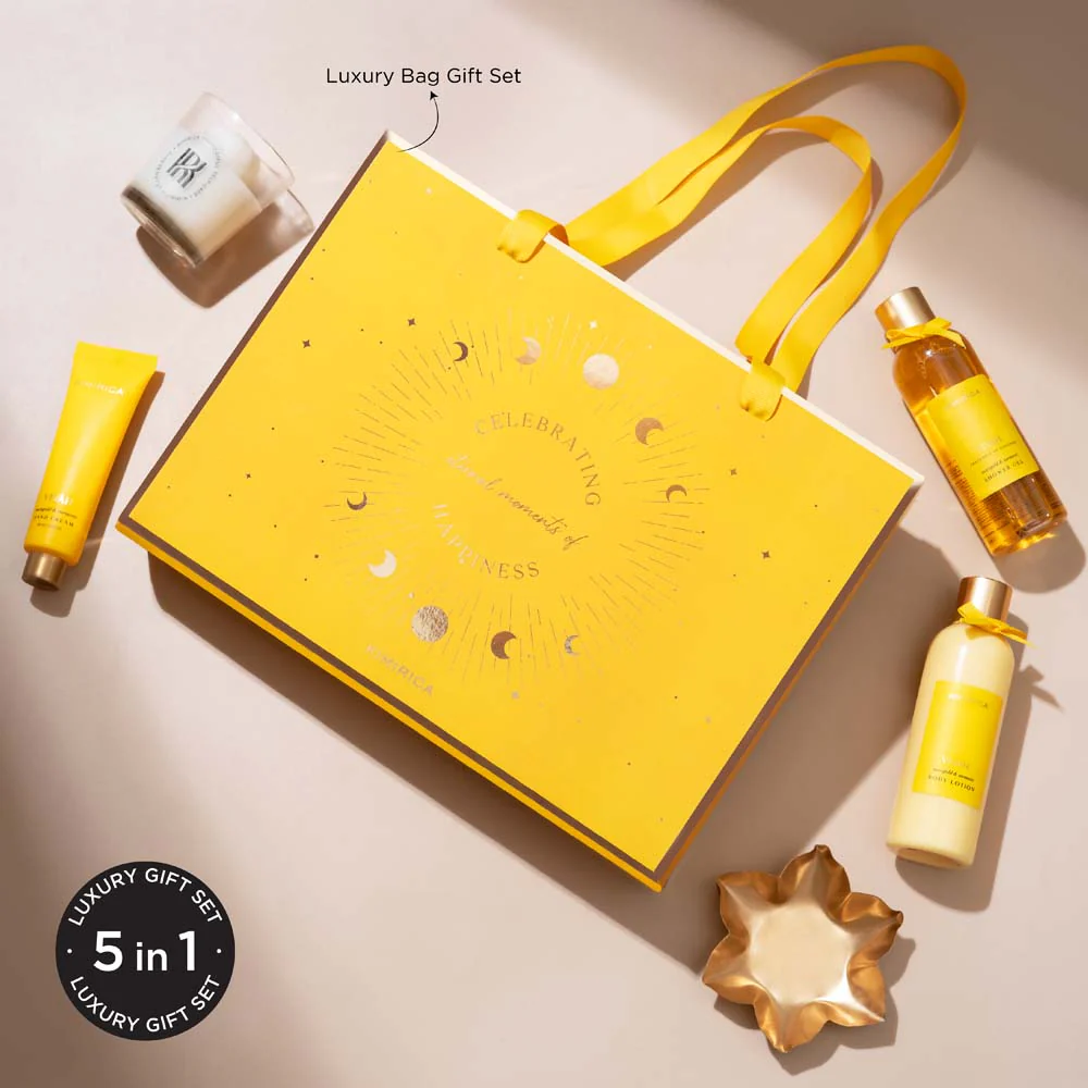 Moments of Happiness Luxury Bag Gift Set - Image 3